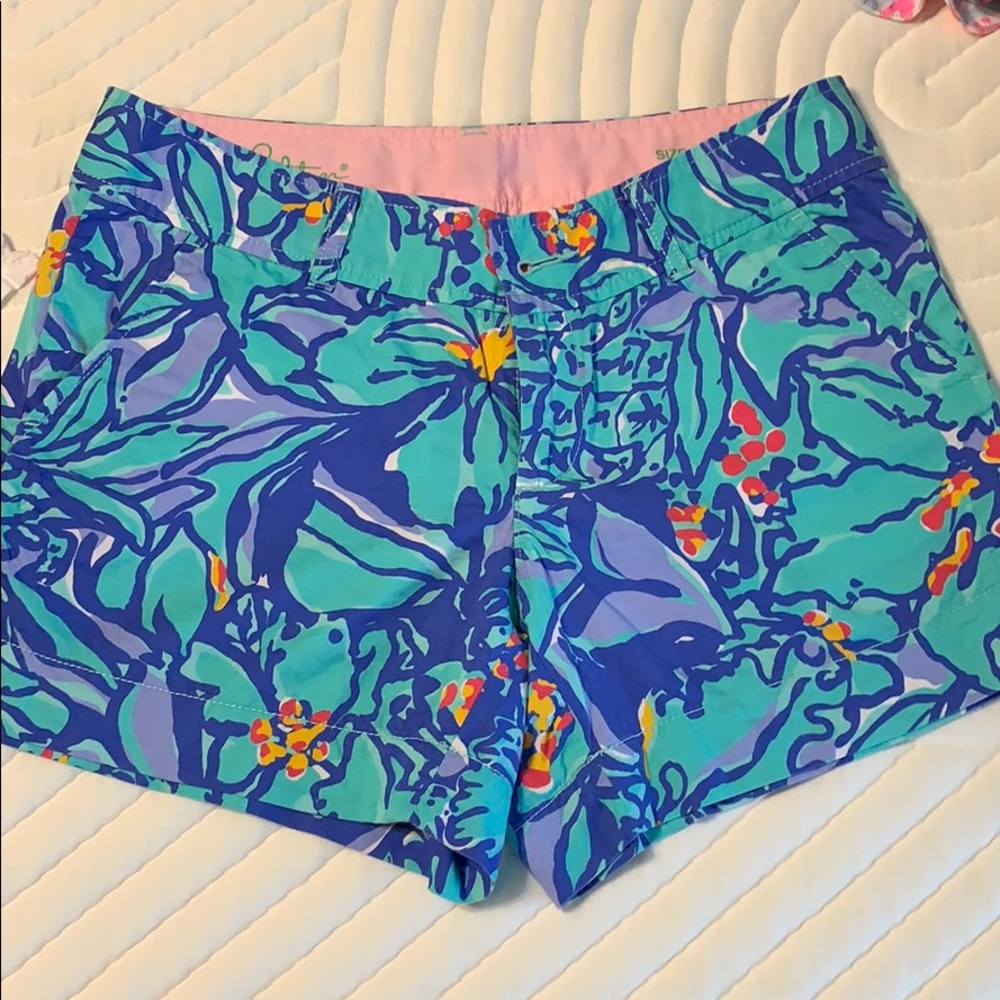 Lilly Pulitzer shorts. NWOT size 4